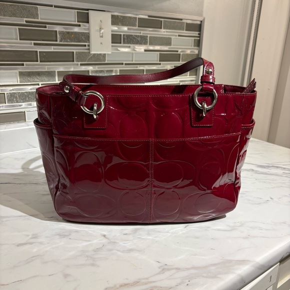 Coach Gallery Embossed Patent Leather monogram tote bag purse - Picture 3 of 16